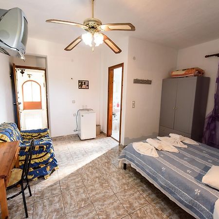 Villa Mara Panormos  エクステリア 写真